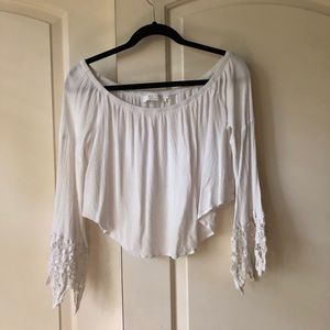 ASTR | Off the shoulder bell sleeve top